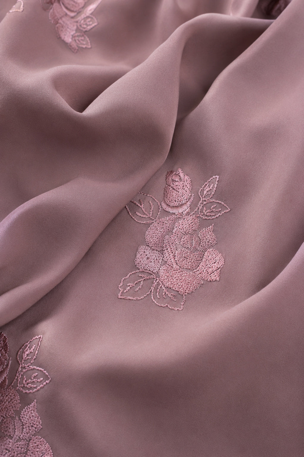 Elegant Flower Embroidery Abaya for Women